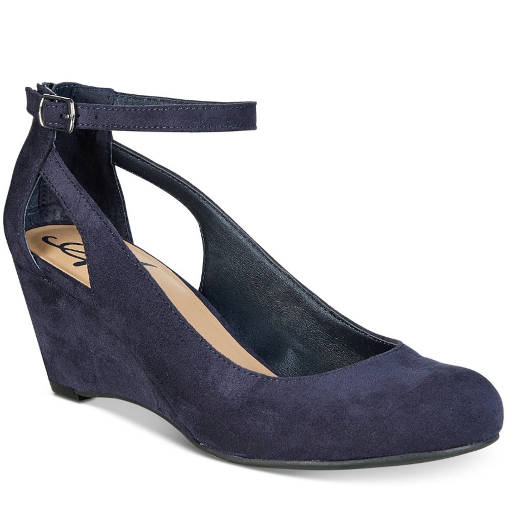 American Rag Women's Miley Wedge Heel